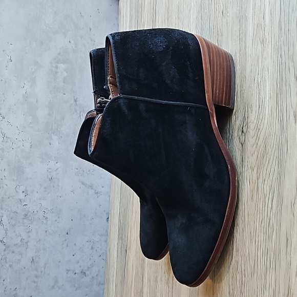 Sam Edelman Black Suede Petty Ankle Booties 7 - Picture 2 of 8